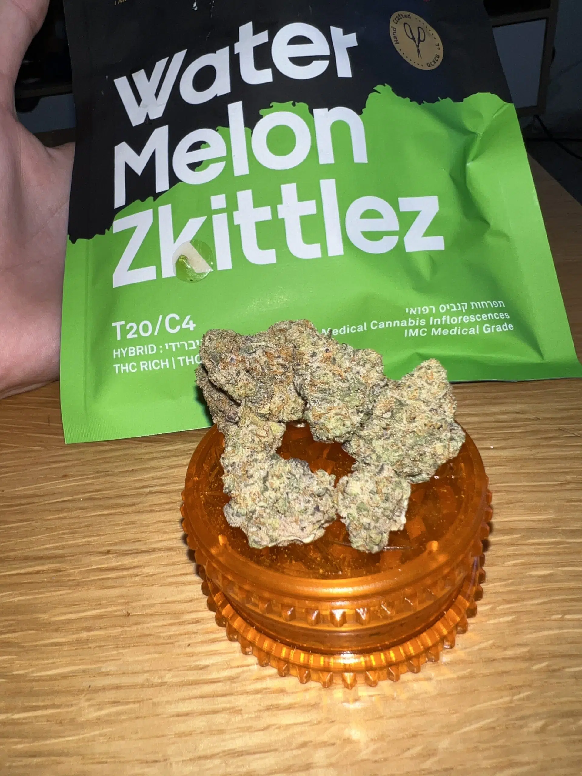 ווטרמלון זקיטלז (Watermelon Zkittlez) - blkmkt - היבריד T20/C4 photo review
